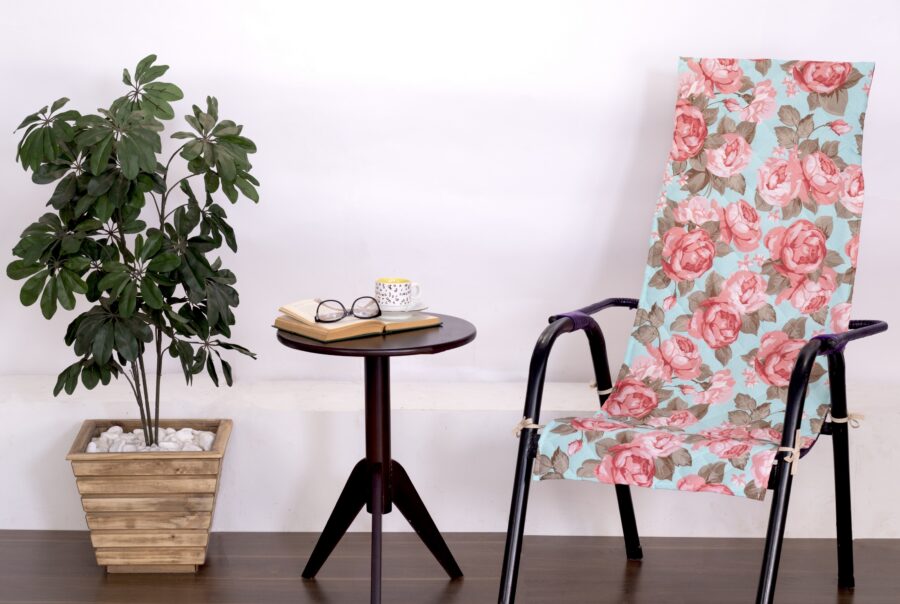 Capa para Espreguiçadeira Matelassada Floral Rosa 1,45 m