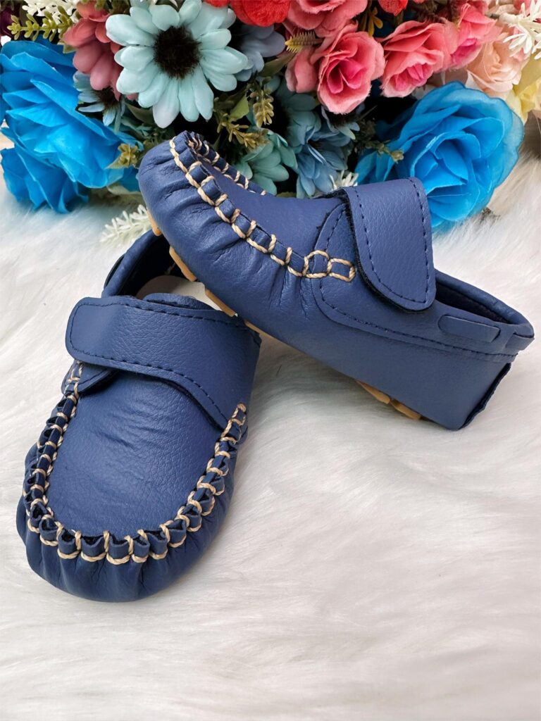 Mocassim Infantil Azul Marinho com Velcro