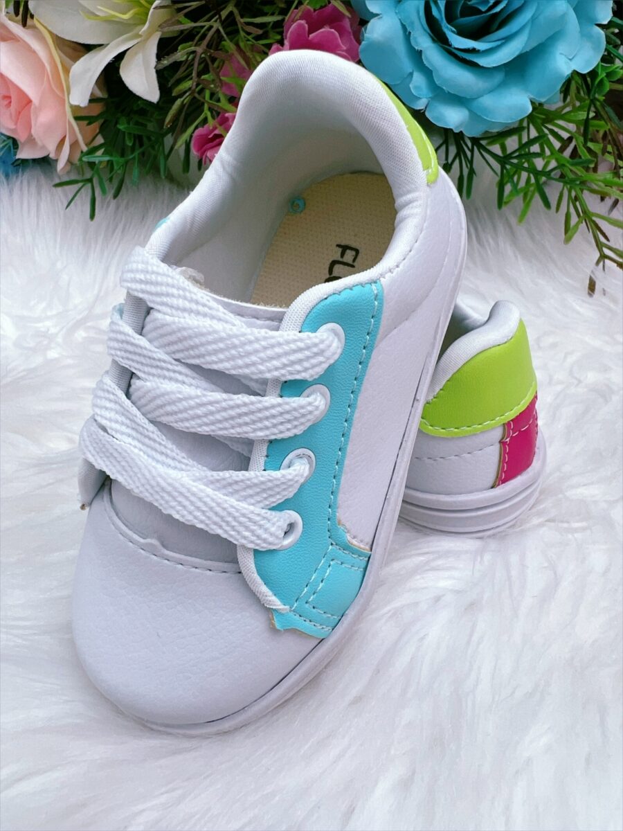 Tênis Infantil Menina Branco e Azul com Cadarço