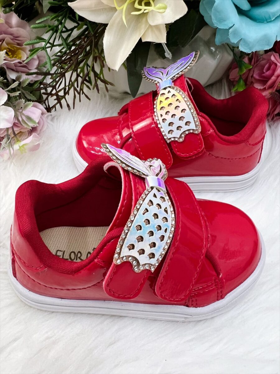 Tênis Infantil Menina Verniz Vermelho e Rosa Sereia Velcro