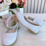 Sapato Infantil Verniz Branco Tiras com Strass e Laço