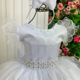 Vestido Longo Amanda Marie Branco Tule e Cinto de Pérolas