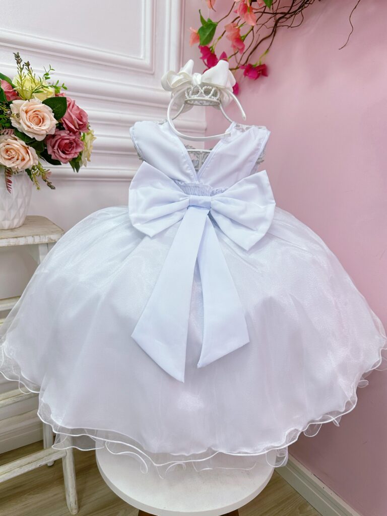 Vestido Infantil Branco com Renda e Cinto de Pérolas