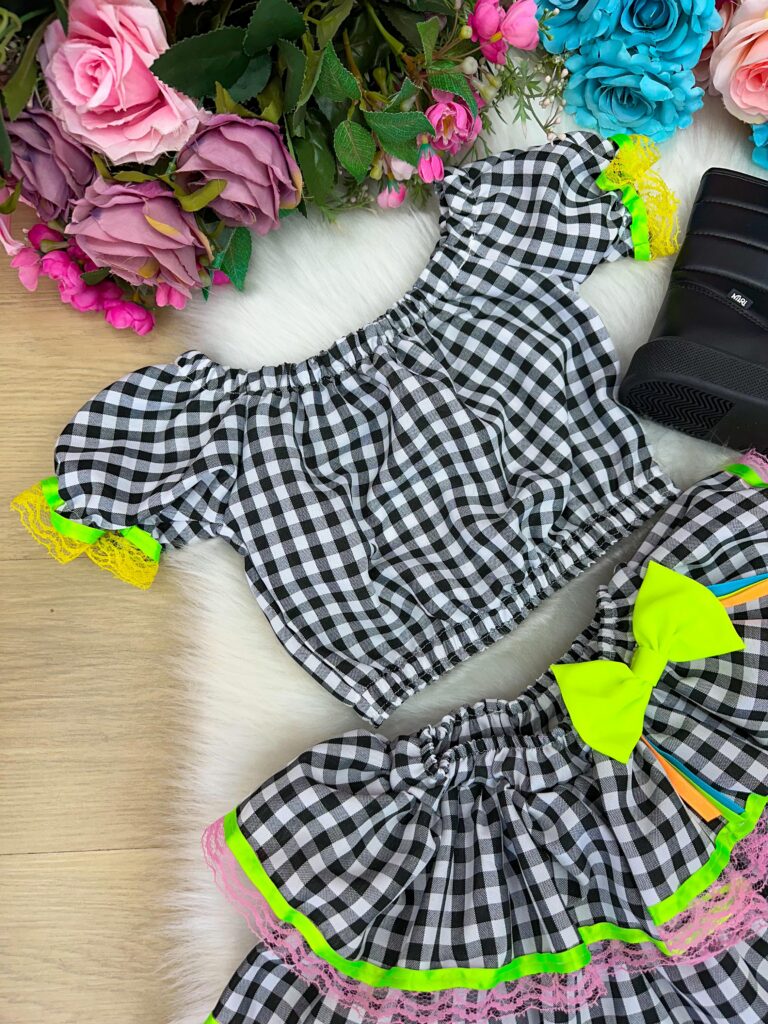 Conjunto Junino Infantil Banana Club Sofia Xadrez Preto