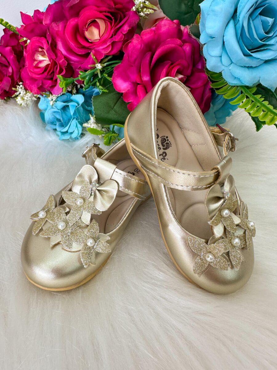 Sapatilha Infantil Doce Pé Baby Dourada Flores e Pérolas