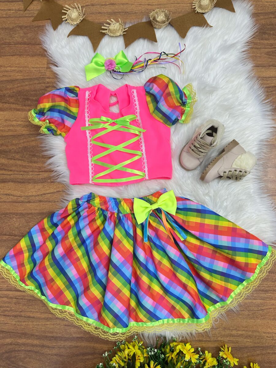 Conjunto Junino Infantil Cropped Rosa e Saia Colorida