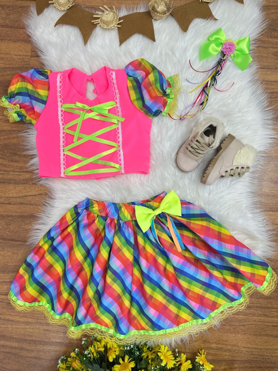 Conjunto Junino Infantil Cropped Rosa e Saia Colorida