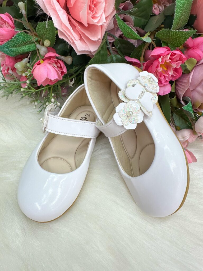 Sapatilha Infantil Doce Pé Lili Branca Flores e Strass