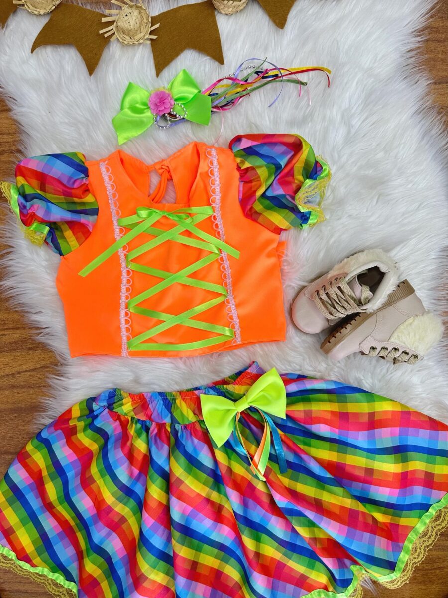 Conjunto Junino Infantil Cropped Laranja Mini Saia Colorida