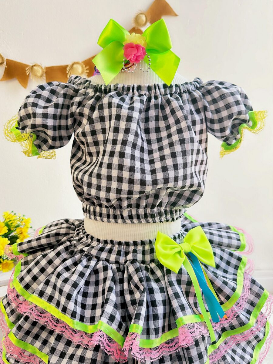 Conjunto Junino Infantil Cropped e Saia Xadrez Preto Luxo