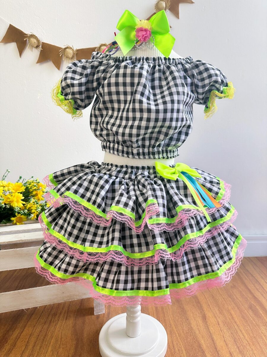 Conjunto Junino Infantil Cropped e Saia Xadrez Preto Luxo