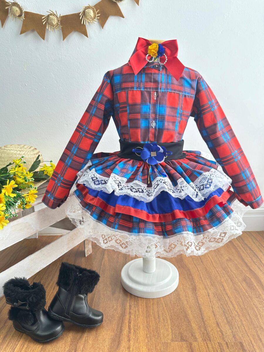 Conjunto Junino Infantil Camisa Vermelha e Saia Xadrez
