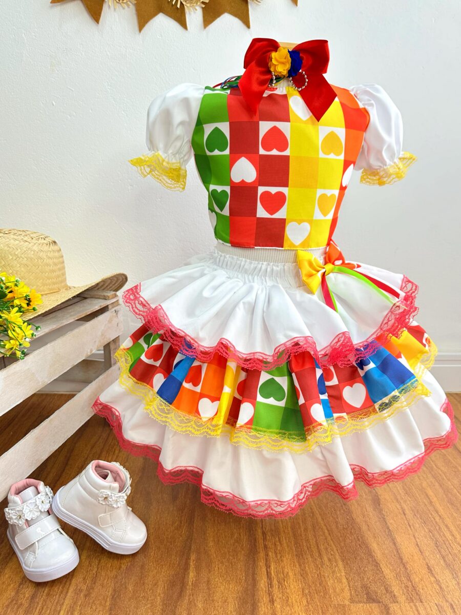 Conjunto Junino Infantil Cropped Branco e Mini Saia Colorida