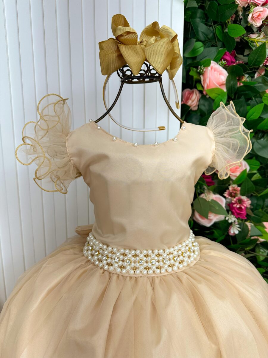 Vestido Longo Amanda Marie Dourado Tule e Cinto de Pérolas