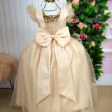 Vestido Longo Amanda Marie Dourado Tule e Cinto de Pérolas