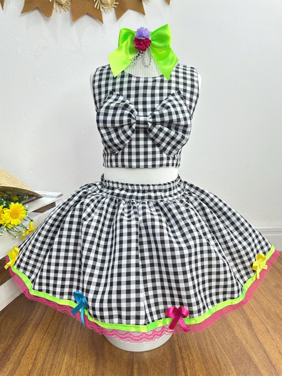 Conjunto Junino Infantil Caipira Cropped e Saia Xadrez Preto