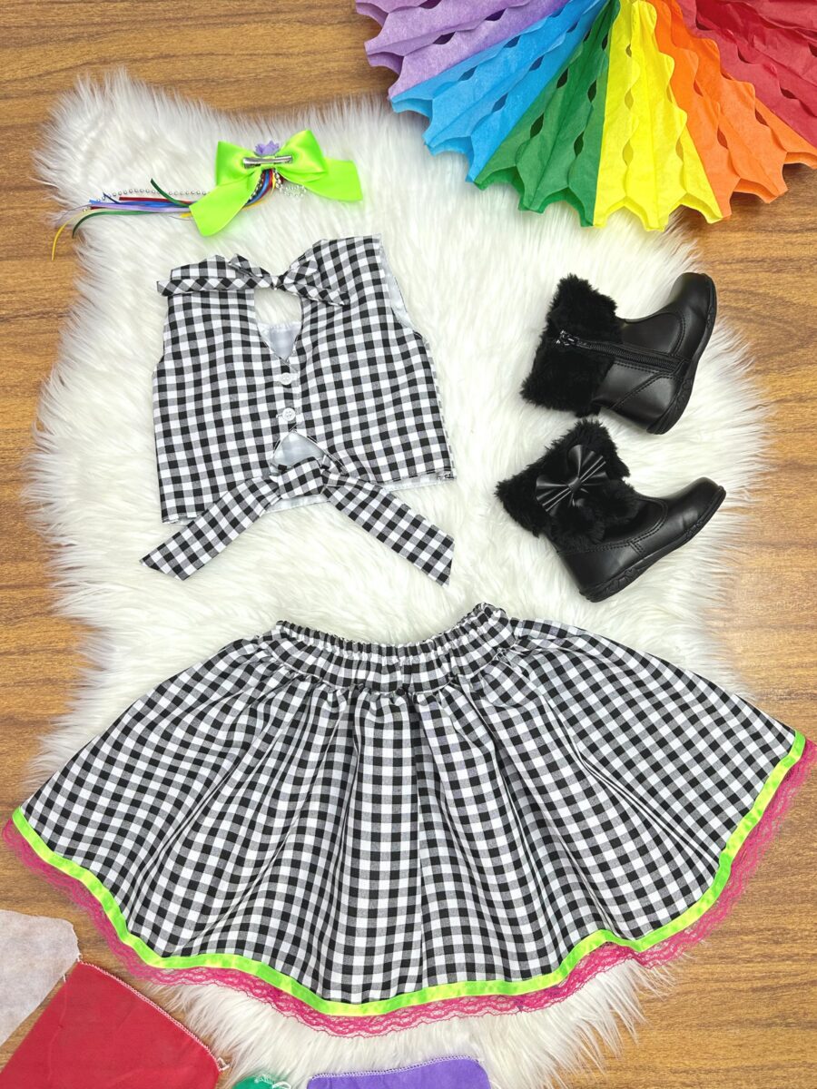 Conjunto Junino Infantil Caipira Cropped e Saia Xadrez Preto