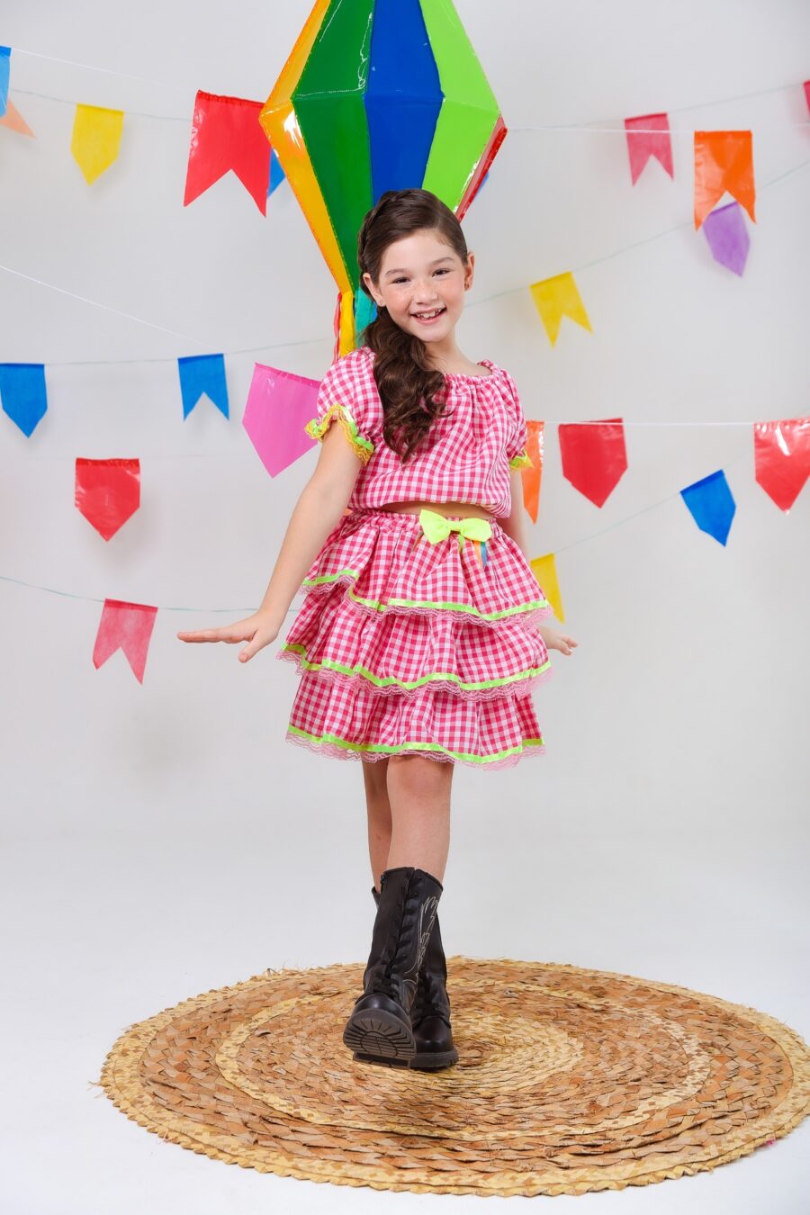 Conjunto Junino Infantil Cropped e Saia Xadrez Rosa Luxo
