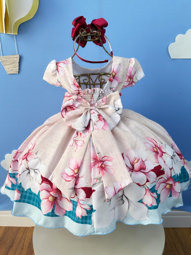 Vestido Infantil Marfim Flores Primavera Cinto de Pérolas