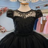 Vestido Infantil de Festa Preto com Renda e Pérolas