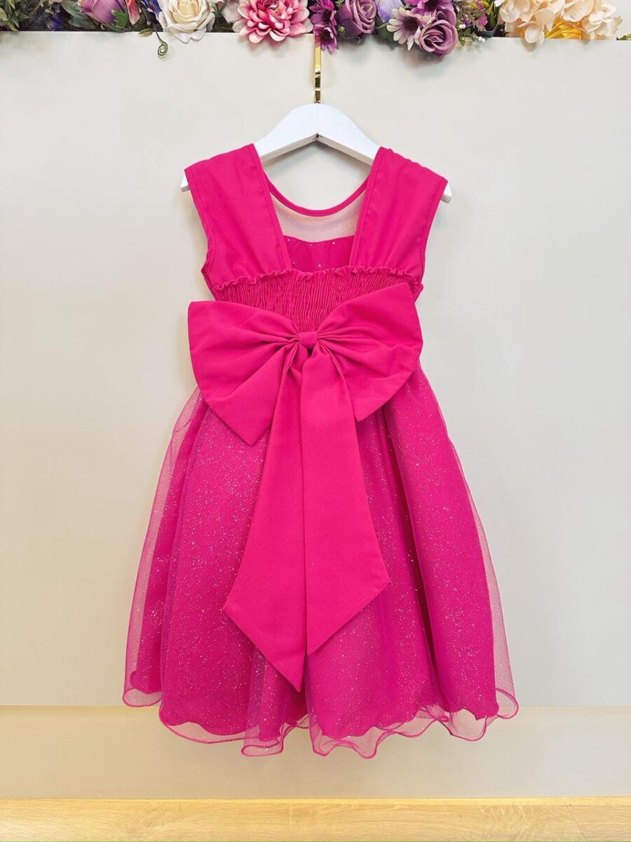 Vestido Infantil Pink com Pérolas e Saia Glitter Daminha