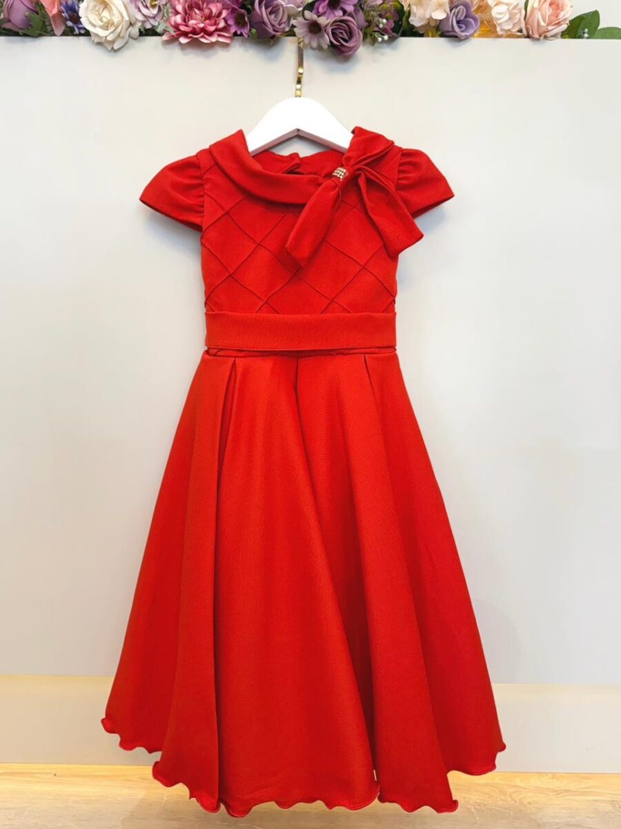 Vestido Infantil Vermelho Busto Nervura Formatura Dama
