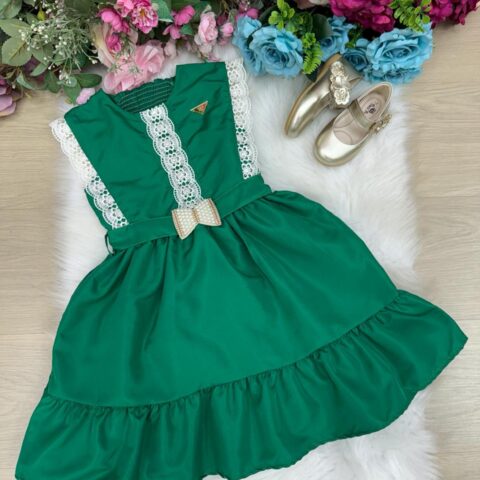 Vestido Infantil Blogueirinha Valeria Verde Renda e Pérolas