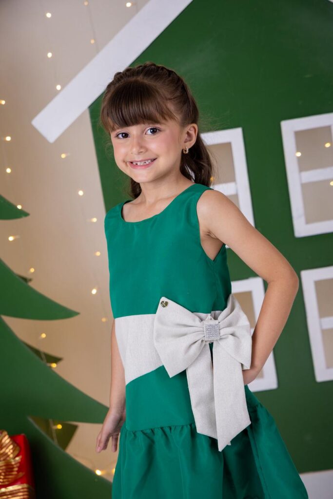 Vestido Infantil Blogueirinha Natal Rafa Verde Faixa Prata