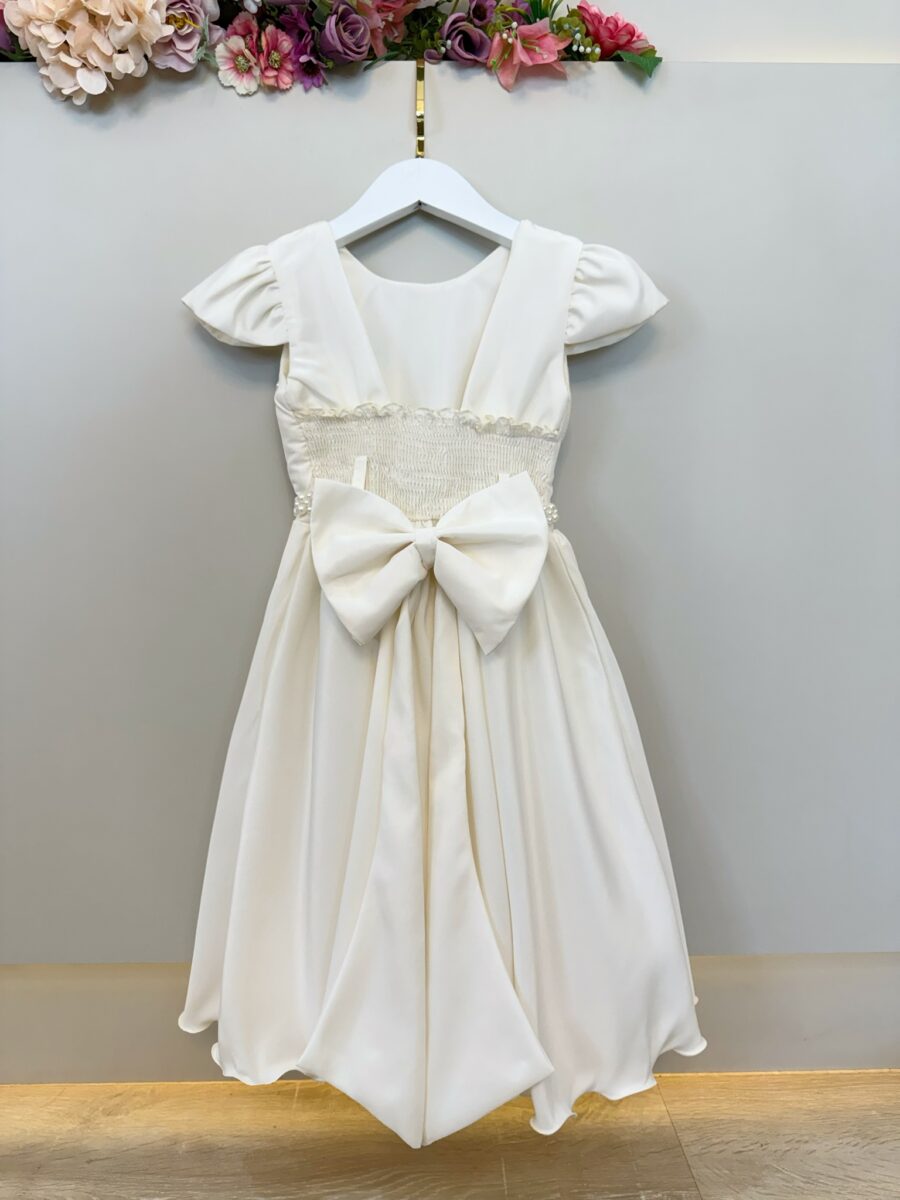 Vestido Infantil Marfim Busto Nervura com Flores Festa