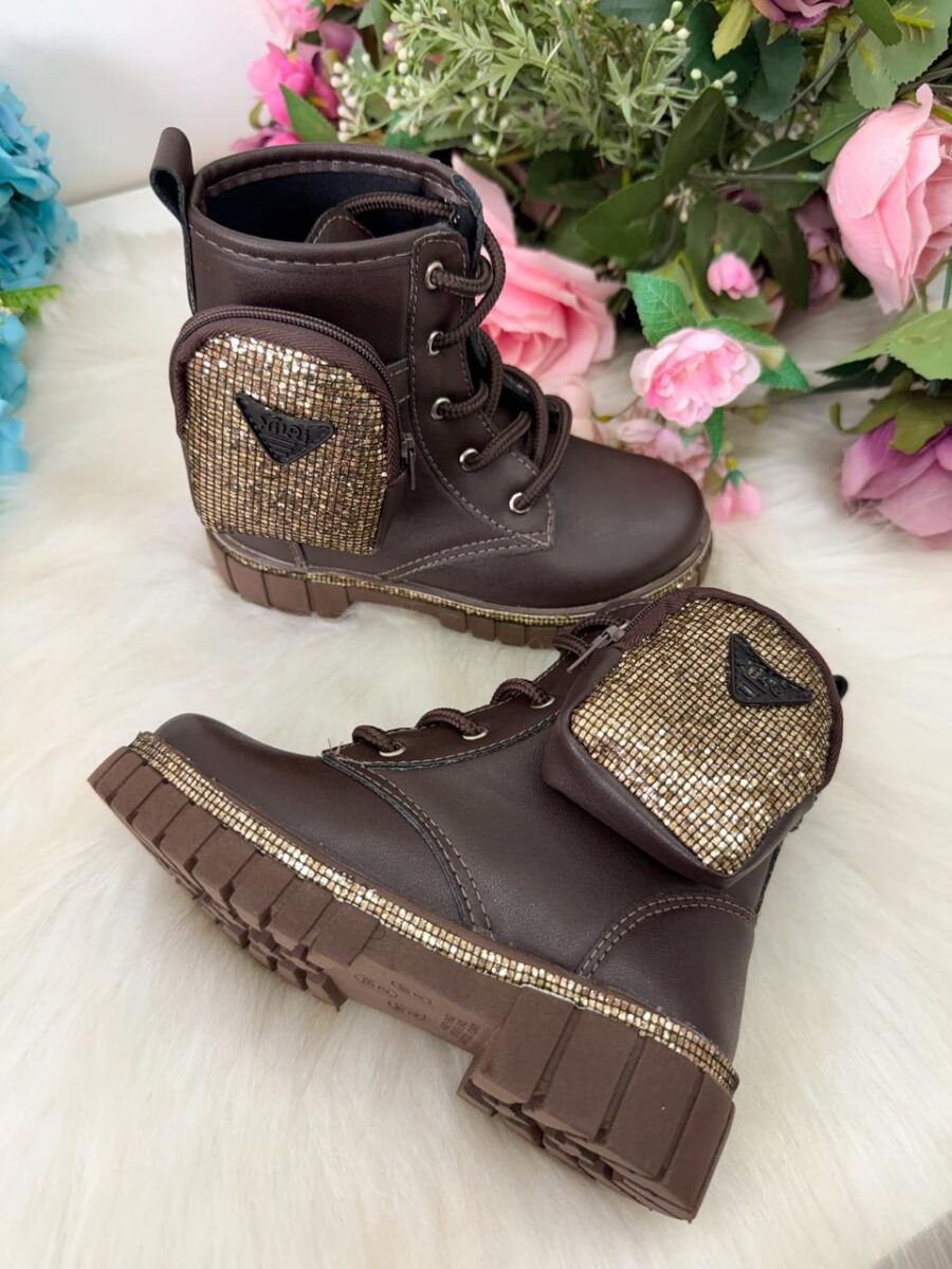 Bota Coturno Infantil Nilqi Malu Cano Baixo com Bolsinha