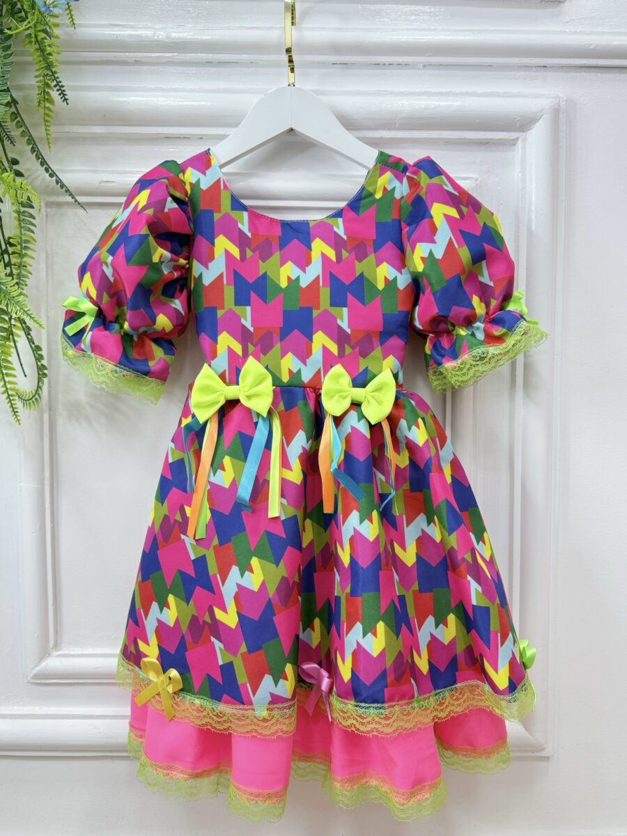 Vestido Junino Infantil Arraiá Caipira Bandeirinhas