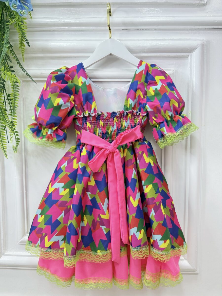 Vestido Junino Infantil Arraiá Caipira Bandeirinhas