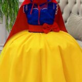 Fantasia Infantil Branca de Neve Vestido com Glitter e Capa