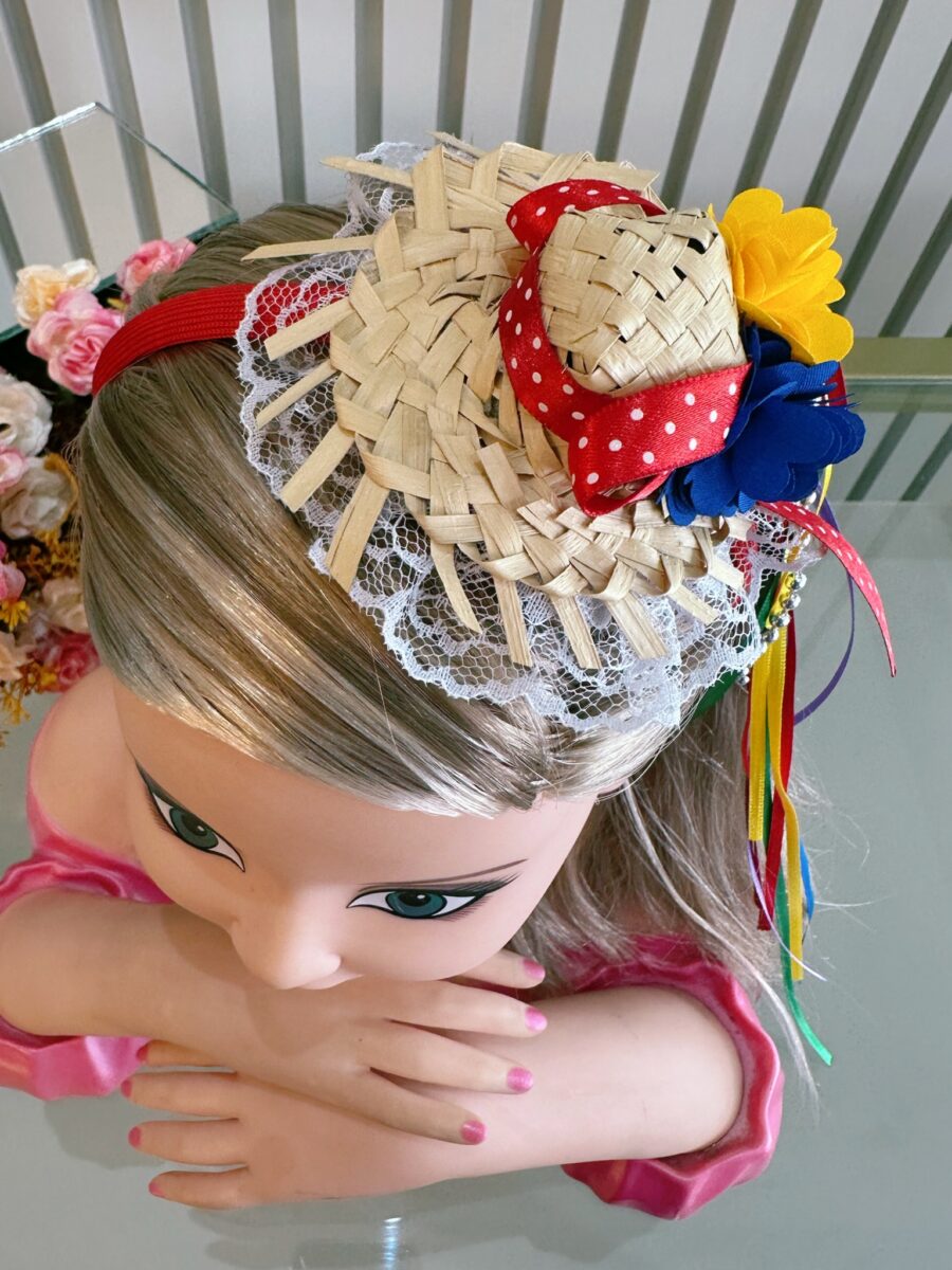 Tiara Infantil Junina com Florzinhas e Fitas de Cetim