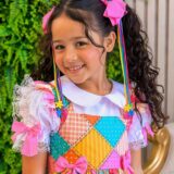 Conjunto Junino Meninas Blusa Branca e Saia Xadrez Colorida