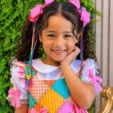 Conjunto Junino Meninas Blusa Branca e Saia Xadrez Colorida