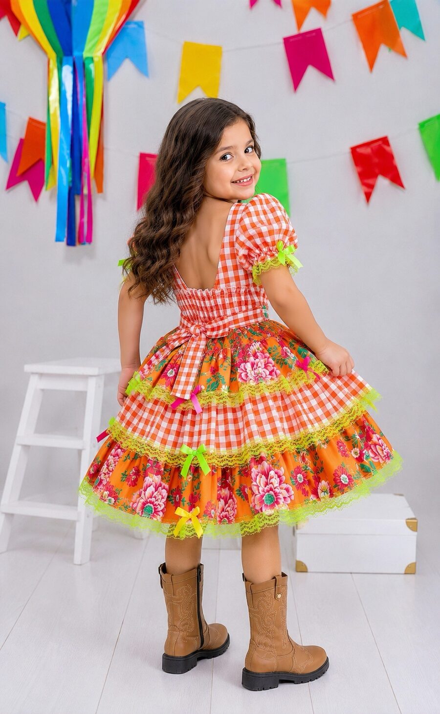 Vestido Junino Infantil Caipira Xadrez Laranja com Flores