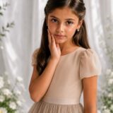 Vestido Infantil Longo Dourado de Princesa com Mangas