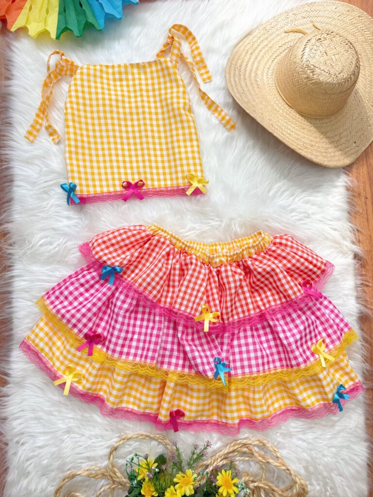 Conjunto Junino Adulto Cropped e Saia Xadrez Amarelo
