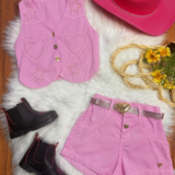 Conjunto Infantil Sarja Rosa Colete Short Cinto Boiadeira
