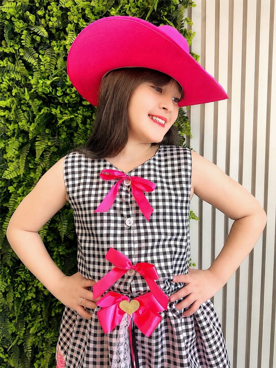 Conjunto Junino Infantil Colete e Saia Xadrez Pink