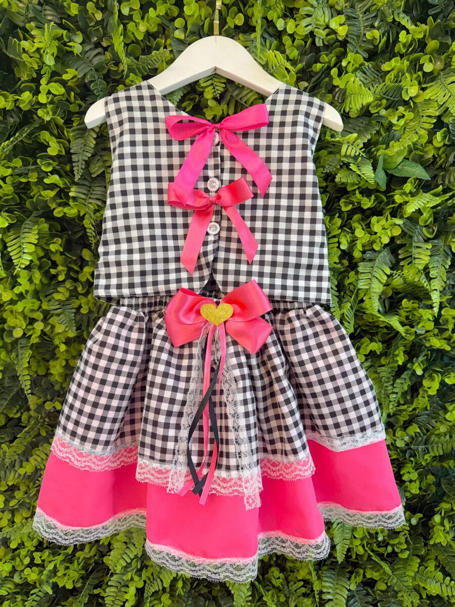 Conjunto Junino Infantil Colete e Saia Xadrez Pink