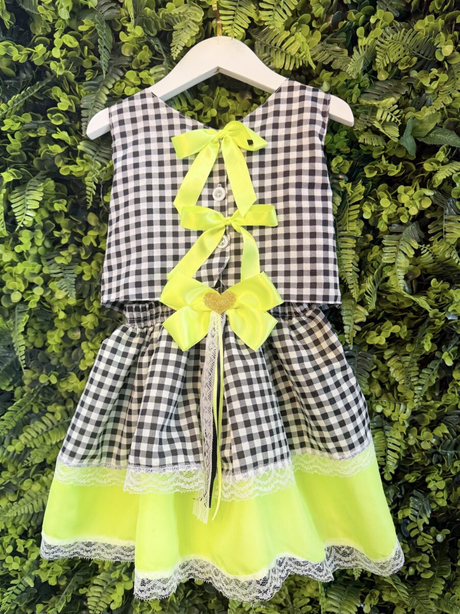 Conjunto Junino Infantil Colete e Saia Xadrez Verde