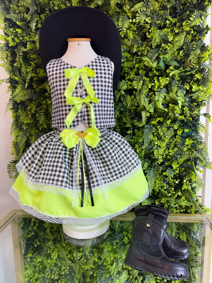 Conjunto Junino Infantil Colete e Saia Xadrez Verde