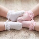 Kit 2 Pares Meias Bebê Winston com Renda Antiderrapante