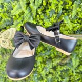 Sapato Infantil Preto com Aplique de Laço