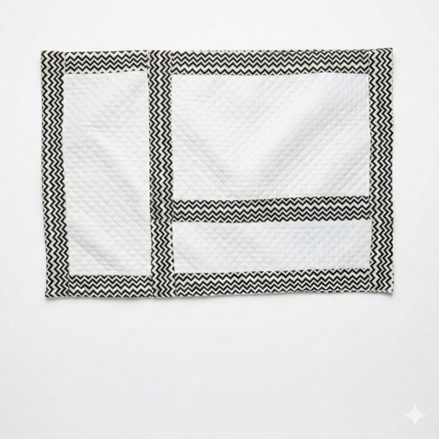 Tapete Higiênico Impermeável para Pet Pequeno Branco e Preto