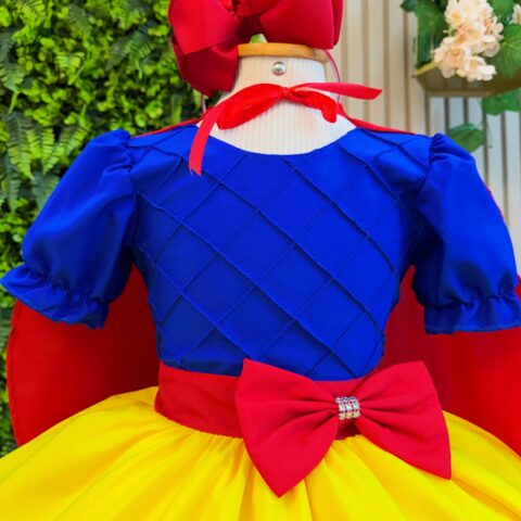 Vestido Fantasia Branca de Neve Infantil Amarelo com Capa