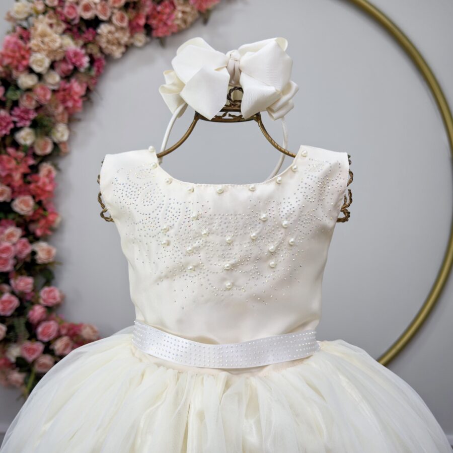 Vestido Infantil Dama de Honra Longo Marfim com Pérolas