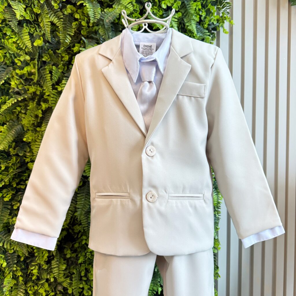 Terno Infantil Pajem Bege com Camisa Branca e Gravata